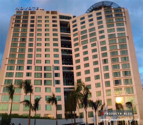 hotel in cubao araneta center.